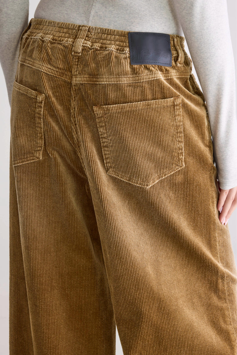 Pantalón pana de Bellerose