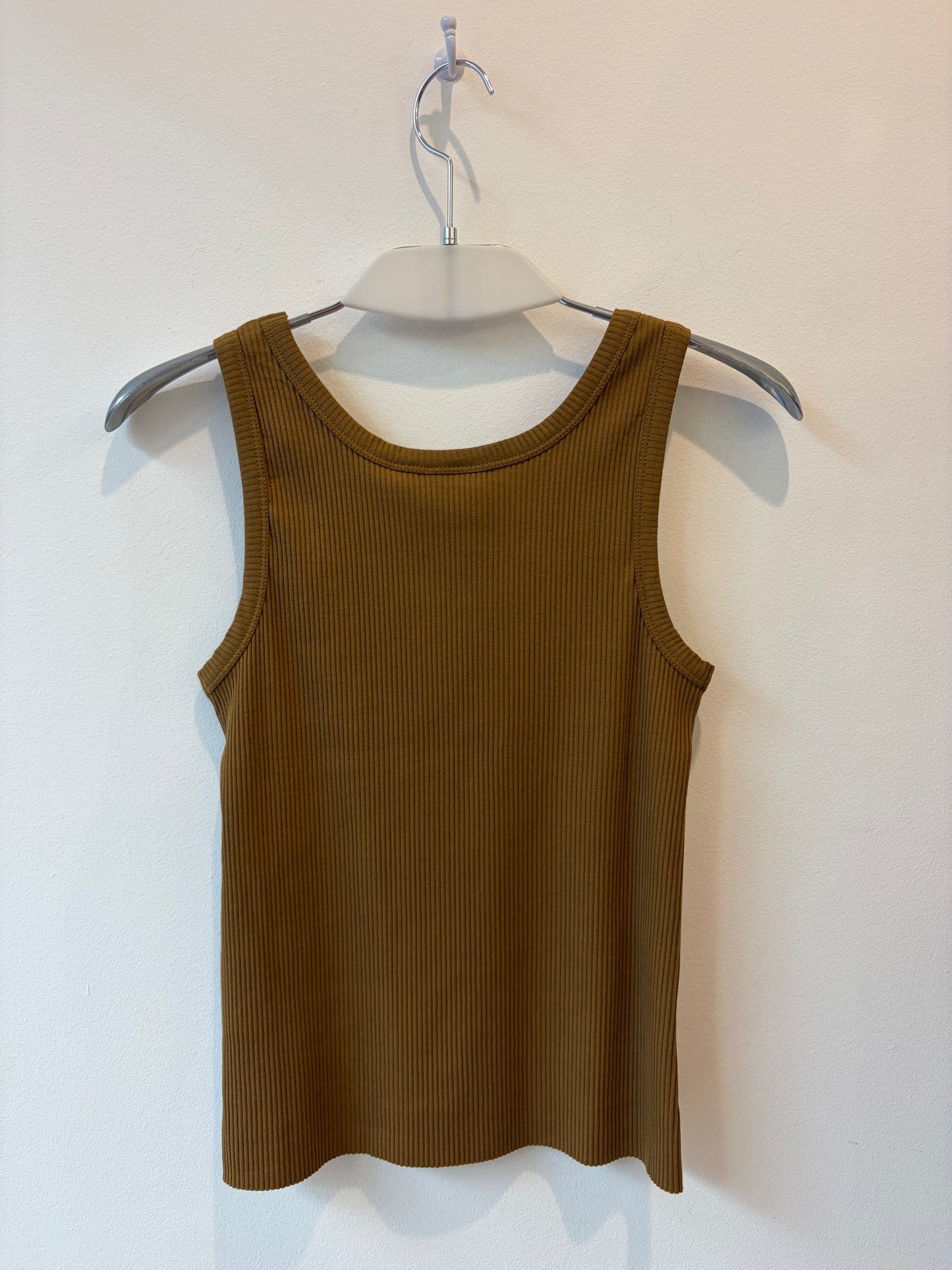 Top ocre