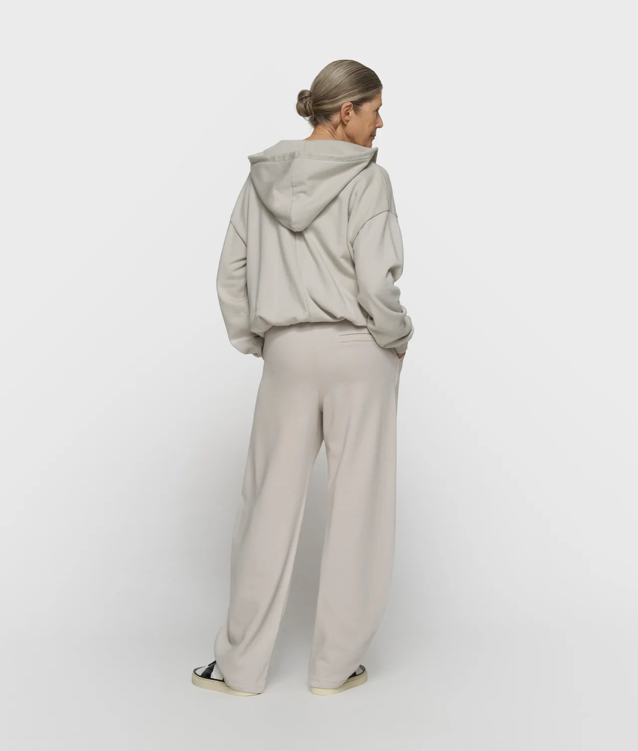 Pantalones corte relajado 10days