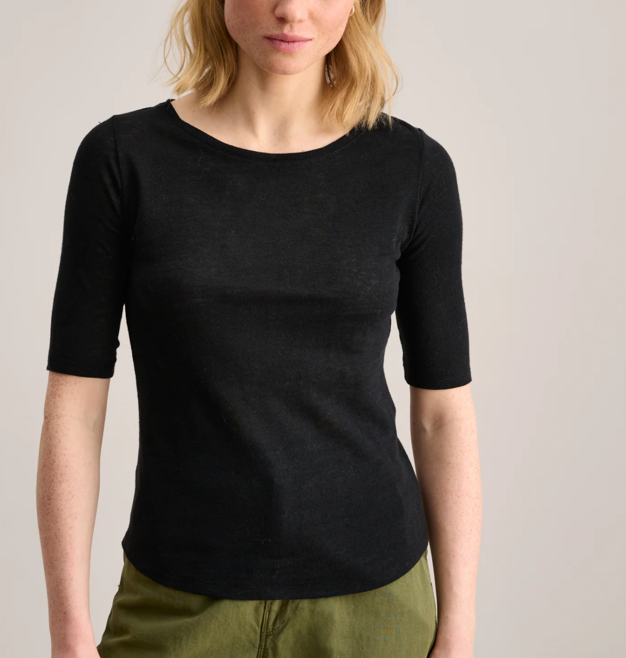 Camiseta lino en negro de Bellerose