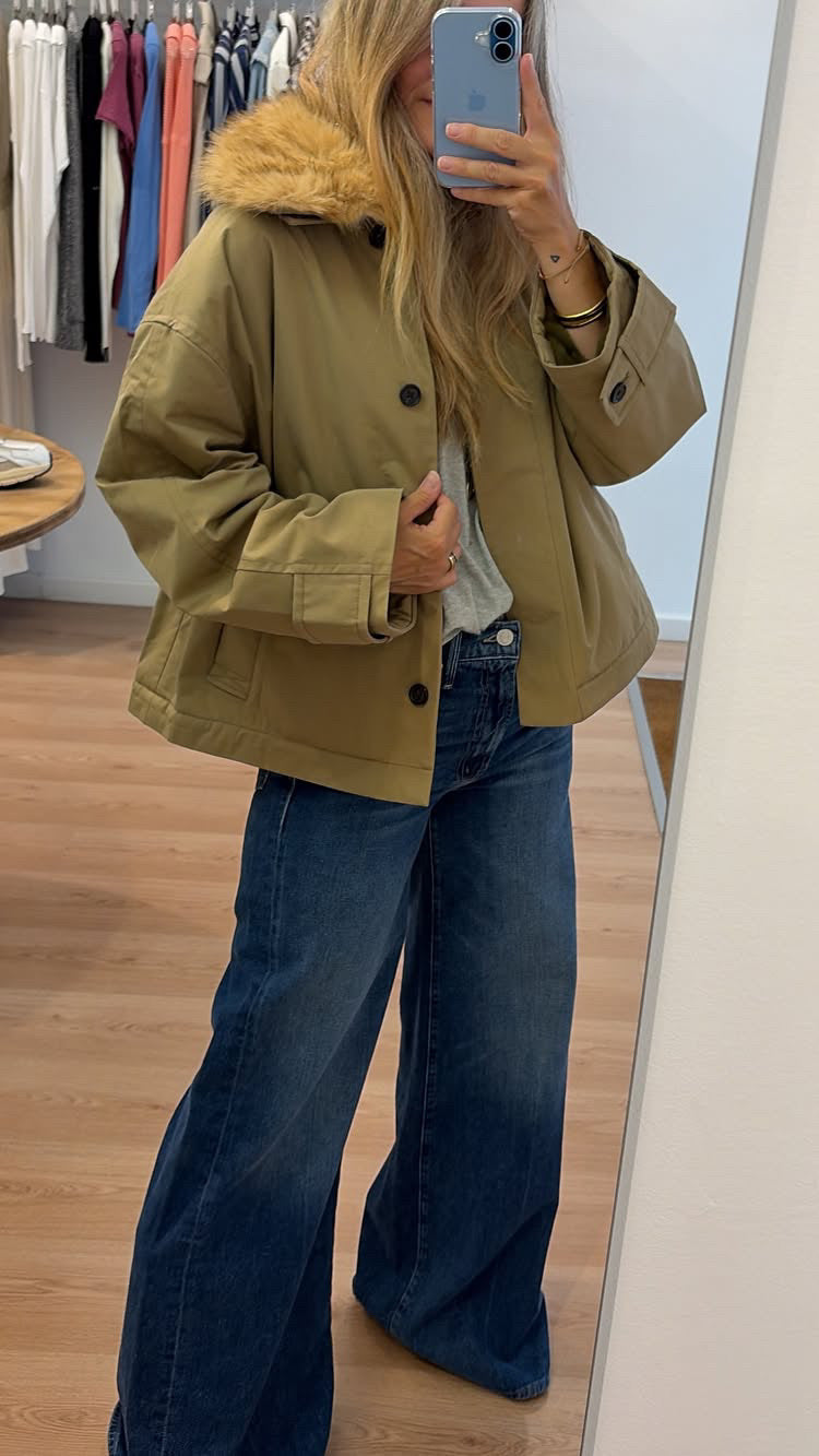 Chaqueta estilo gabardina